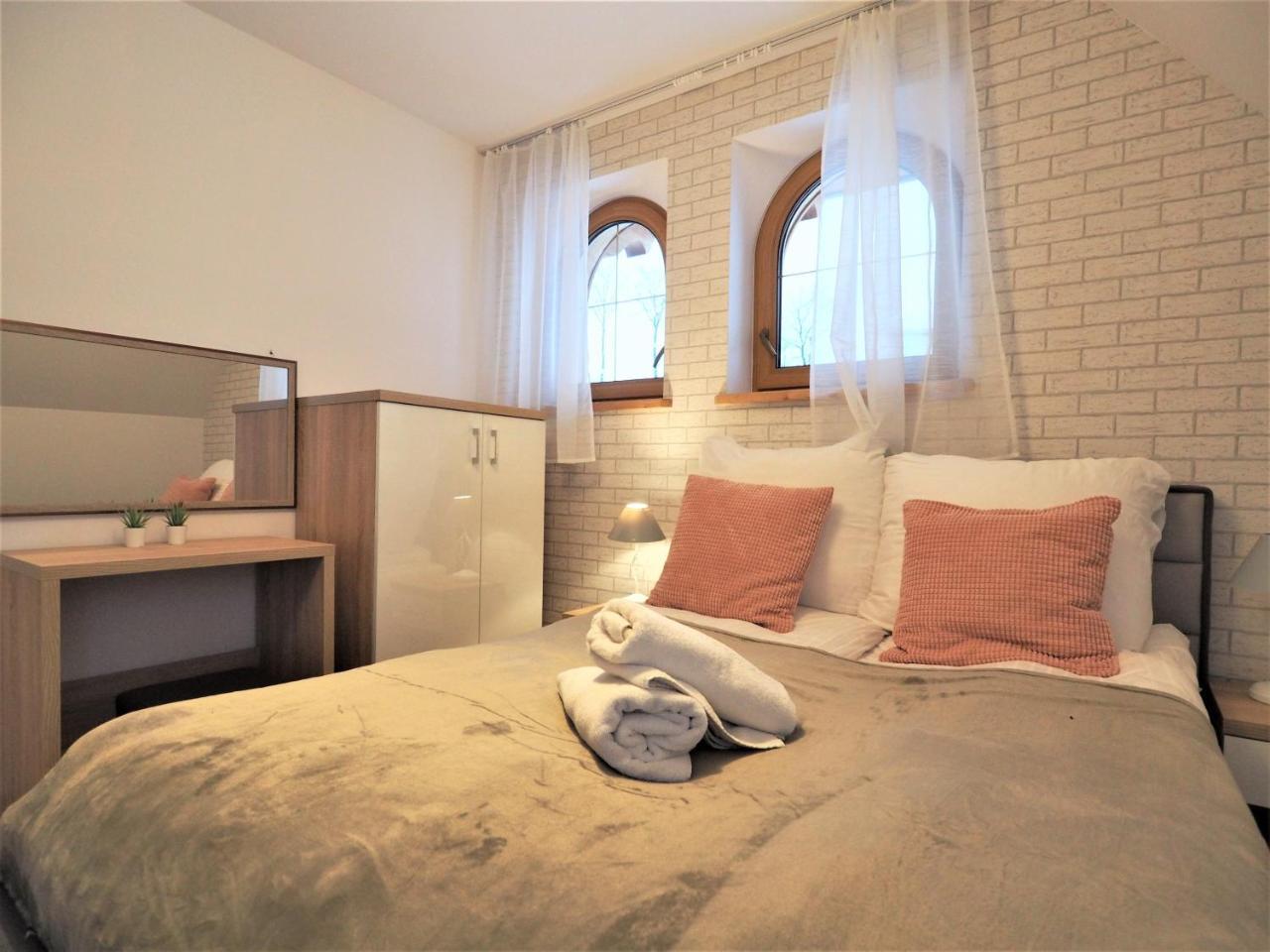 Vip Apartamenty Folk Residence ザコパネ エクステリア 写真